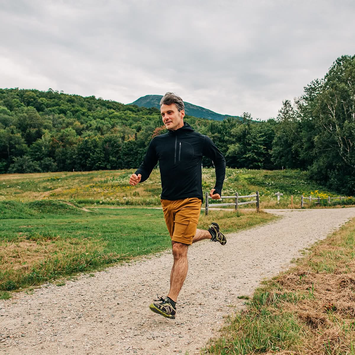 microweight_merino_wool_quarter_zip_sunhoodie_active_top_midlayer.jpg